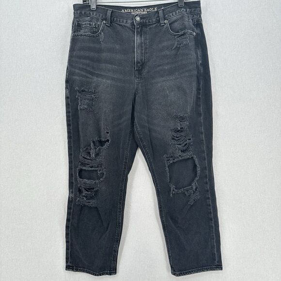 American Eagle Jeans Womens 14 Short Mom High Rise Faded Black Denim Distressed - Picture 1 of 13